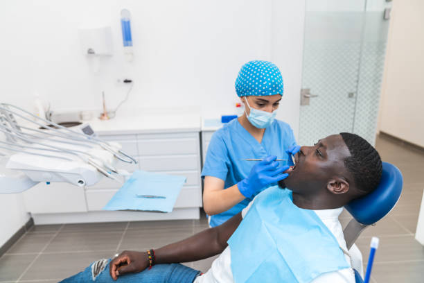 Best Weekend Emergency Dentist in Woodsboro, TX